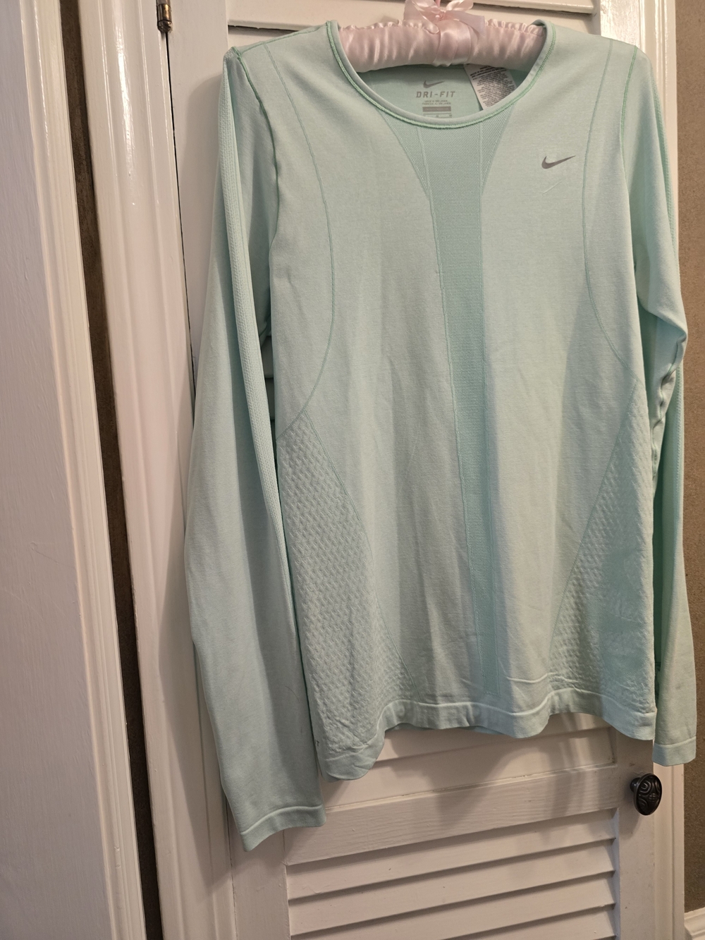 Nike Dri-Fit Knit Long Sleeve Running Top with Thumbholes - Mint Green M